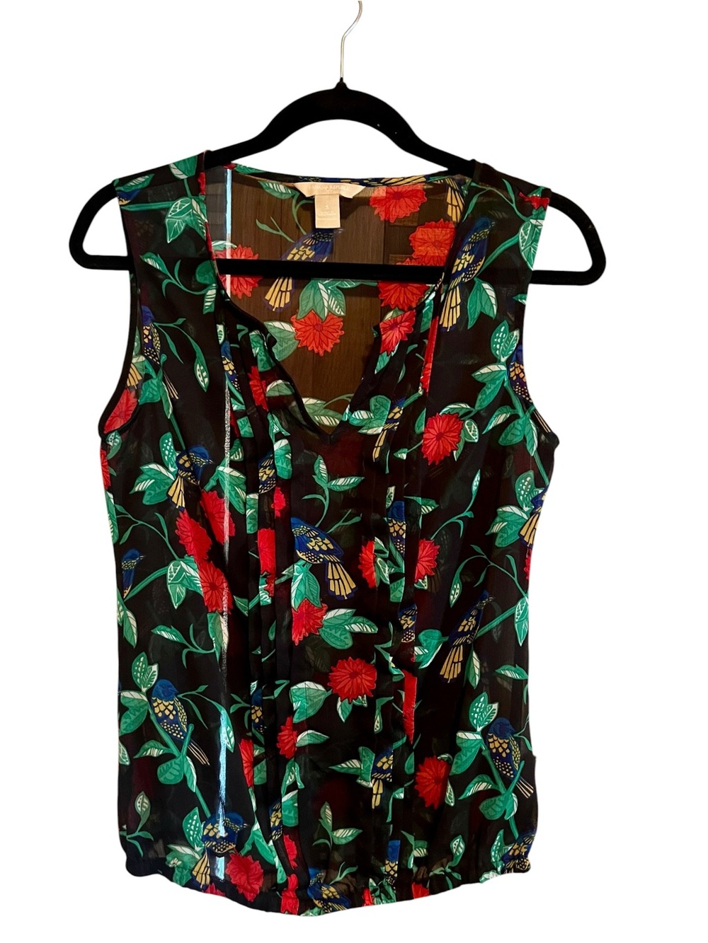 Banana Republic sleeveless top
